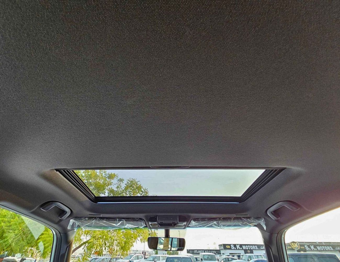 Toyota Prado ADVENTURE TURBO / REAR PWR DOOR, DRIVER PWR SEAT, SUNROOF/2.8L DIESEL 4WD/ CODE# P28ADV3