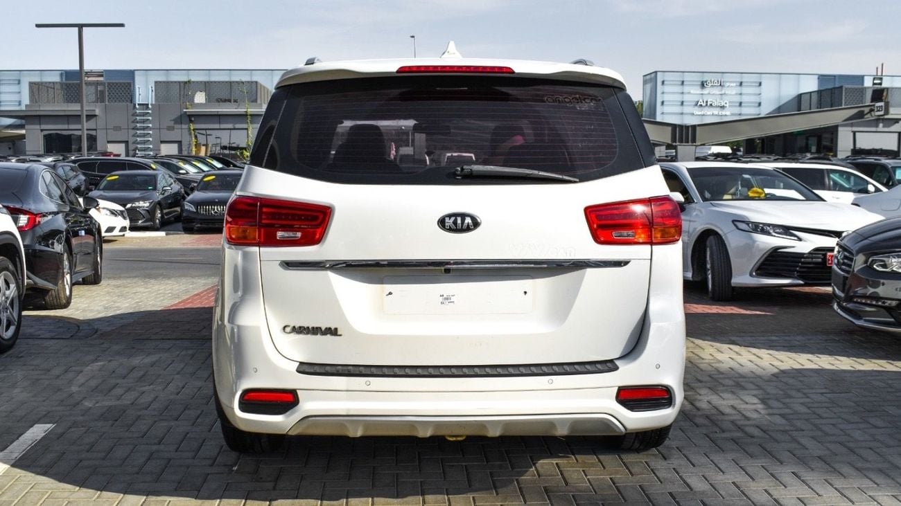كيا كارنيفال تقبل تصدير