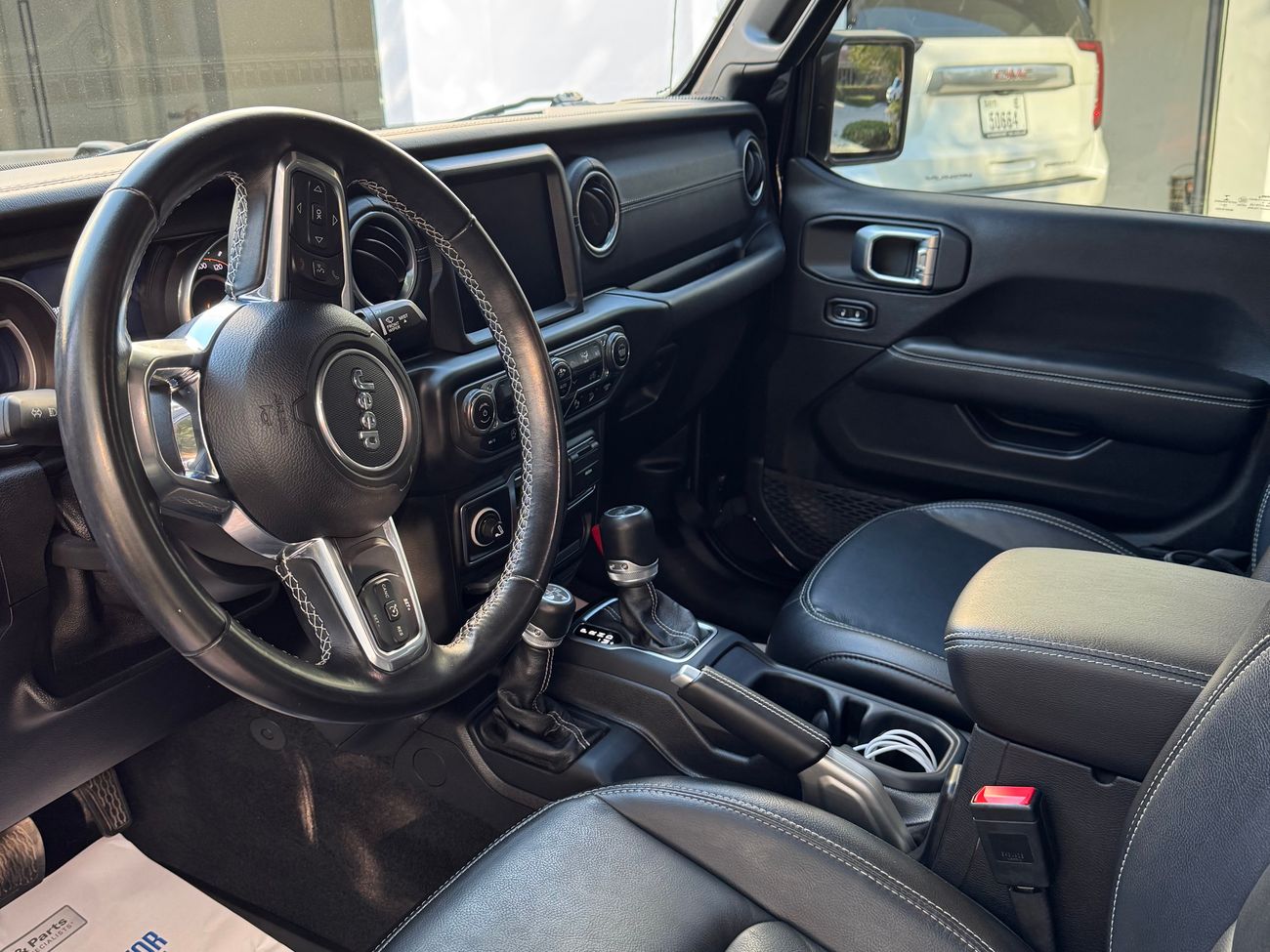 Jeep Wrangler Sahara Unlimted Expat Owned