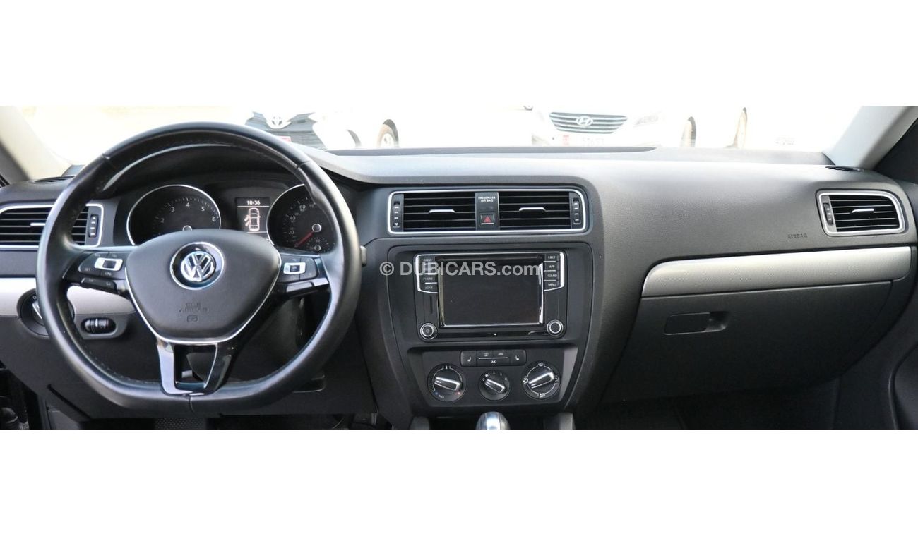 Volkswagen Jetta very good condition without accident 2017