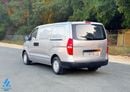 Hyundai H-1 Cargo Van 2.5L RWD / Diesel MT / Like New Condition / Lowest Price / Book Now!