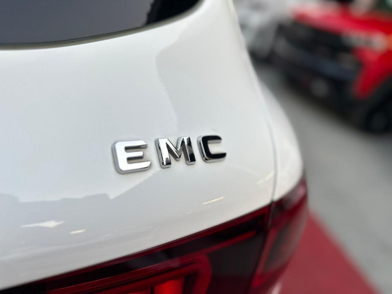 Mercedes-Benz GLC 200 Std 2.0L