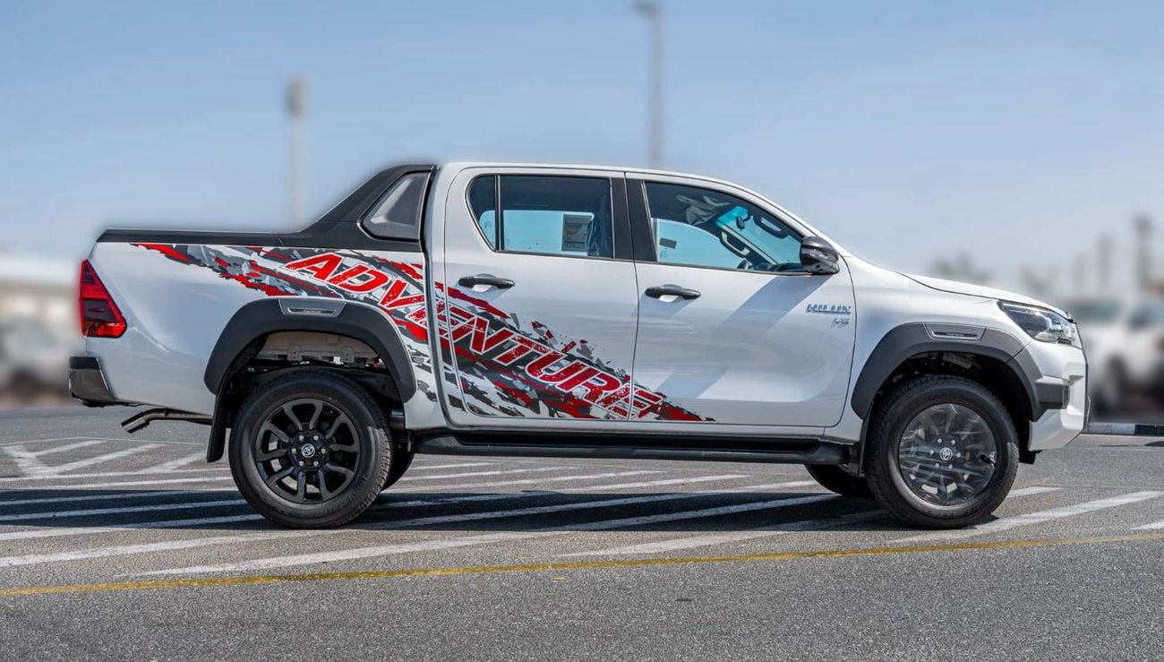 تويوتا هيلوكس 2026 Toyota Hilux Adventure 4.0L AT Petrol (White)