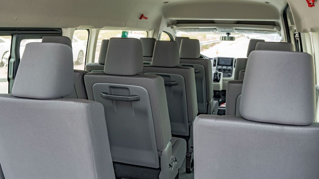 تويوتا هاياس 2026 Toyota Hiace 3.5L Petrol MT High Roof GCC