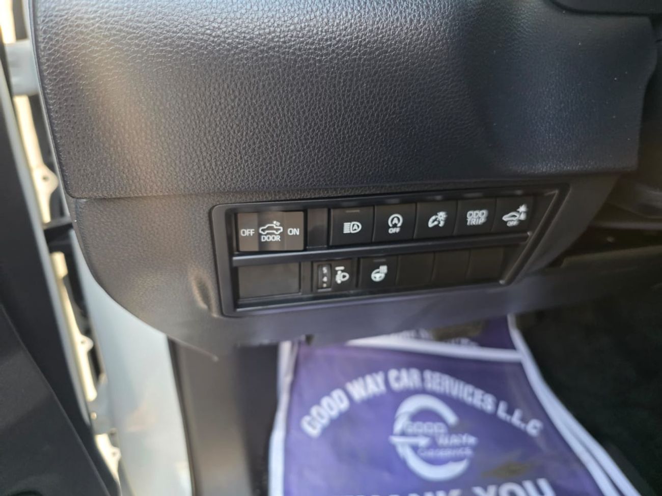 Toyota Tundra CREWMAX SR Double cabin 3.4L V6 Double cabin, perfect inside and outside