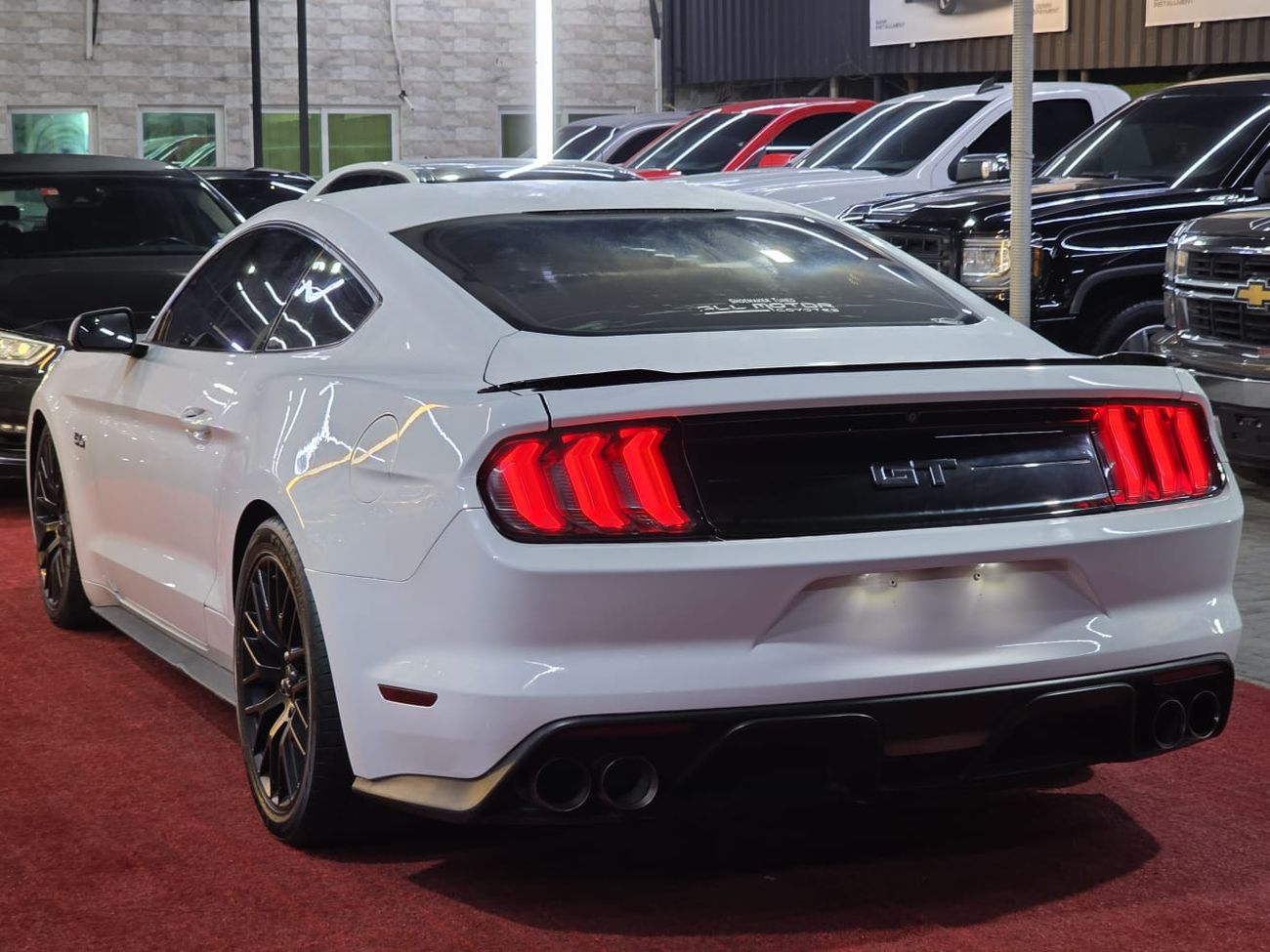 Ford Mustang GT Premium 5.0L V8