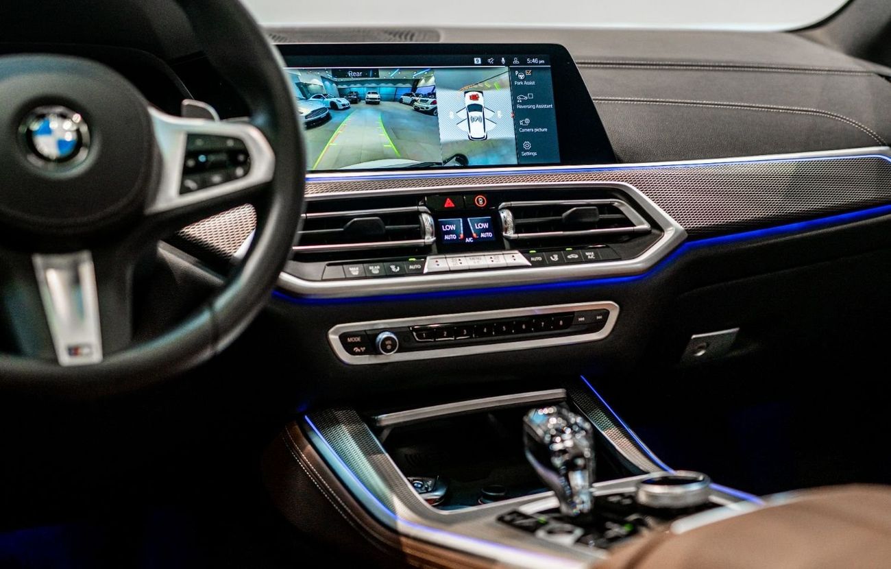 BMW X5 40i xDrive 2022 BMW X5 xDrive40i M Sport, 2026 BMW Warranty + Service Contract, Very Low KMs, GCC