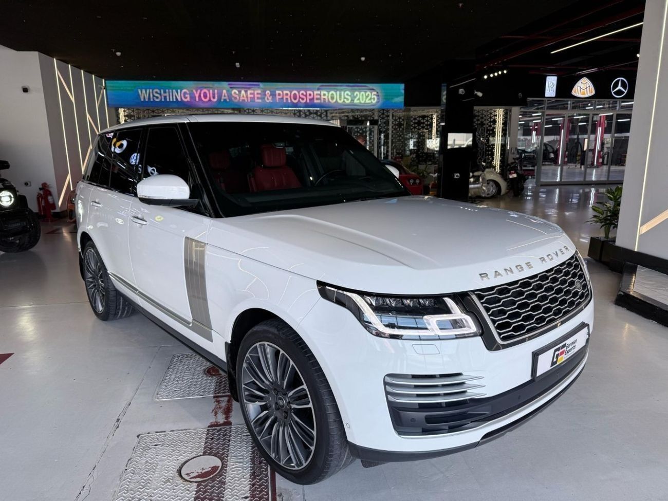 Land Rover Range Rover Autobiography SV 5.0L 2019 RANGEROVER SV AUTOBIOGRAPHY / GCC / FULL SERVICE HISTORY