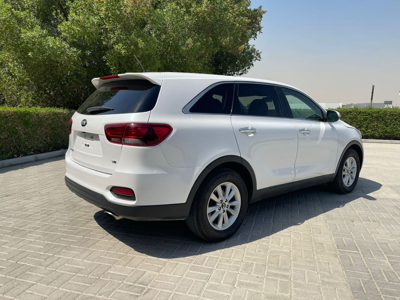 كيا سورينتو متوسط المواصفات