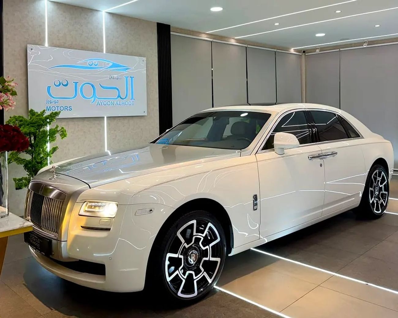 Rolls-Royce Ghost EWB 6.6L
