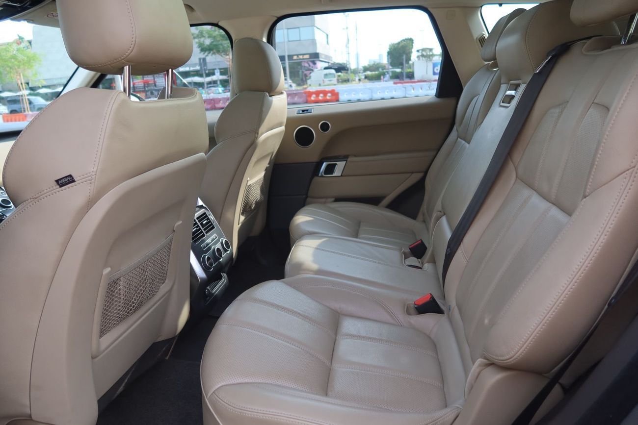 Land Rover Range Rover Sport SE 3.0L