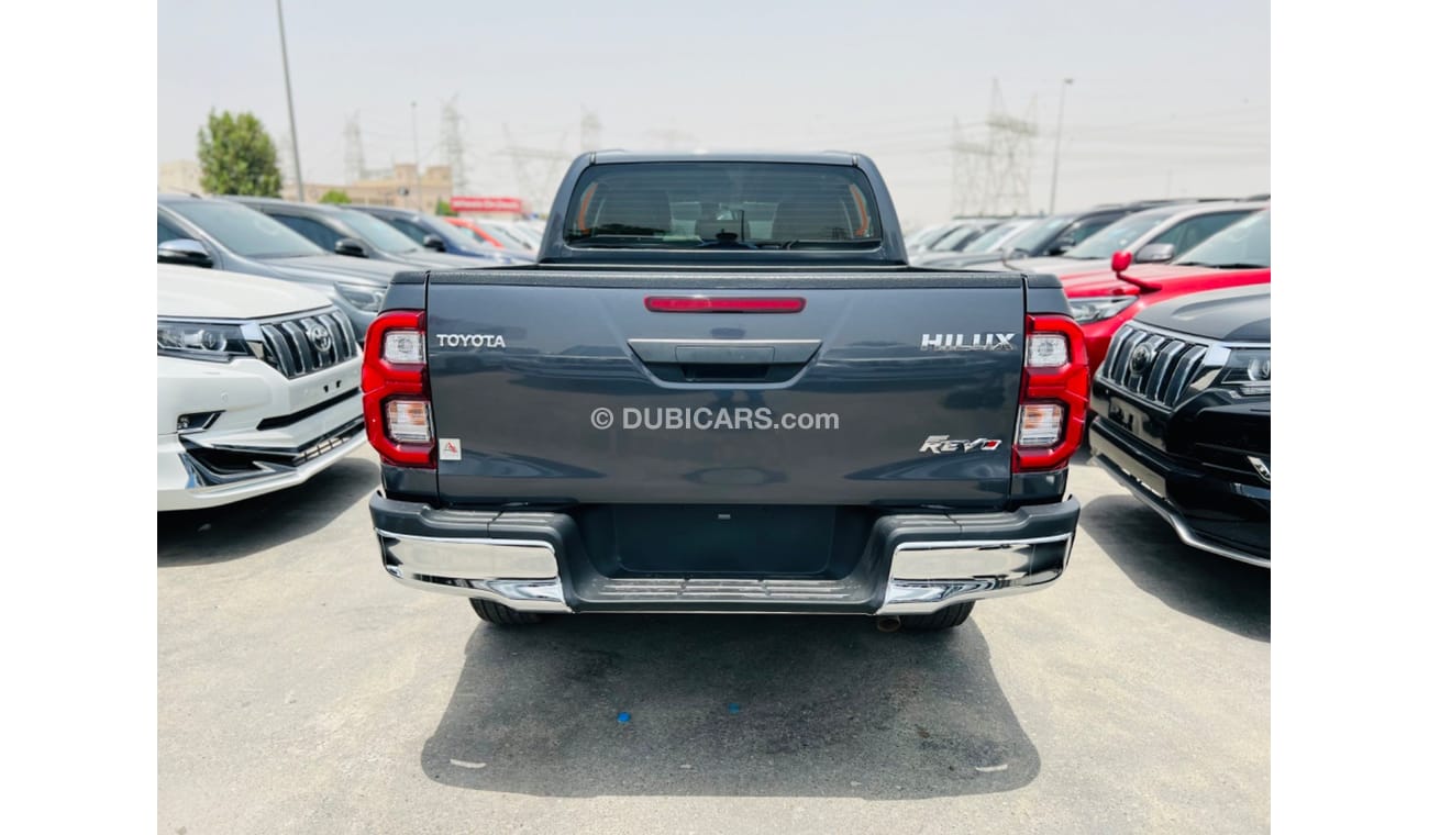 تويوتا هيلوكس