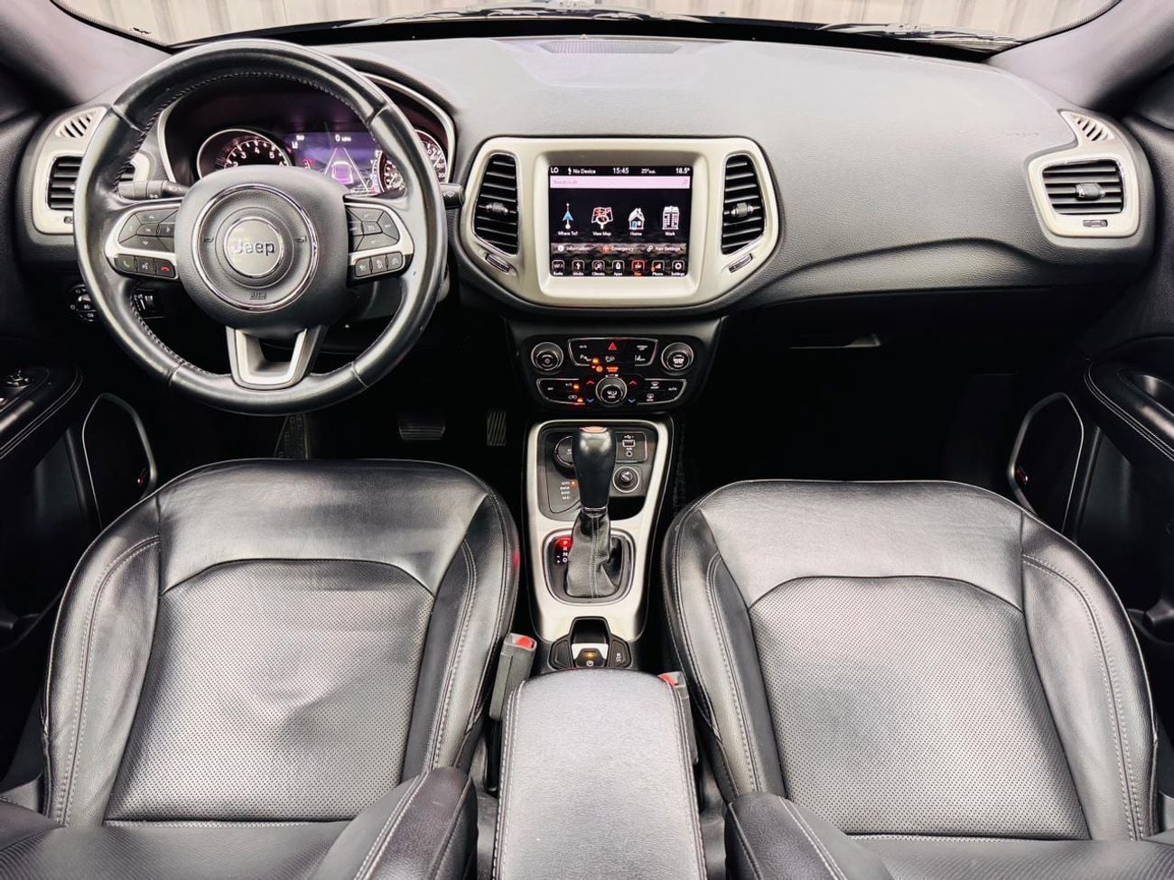 Jeep Compass 2019 JEEP COMPASS S Limited 2.4L ,180hp,6-speed Automatic,GCC Specs With Full Service History