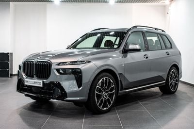 BMW X7 XDRIVE40i LUXURY M SPORT PACKAGE