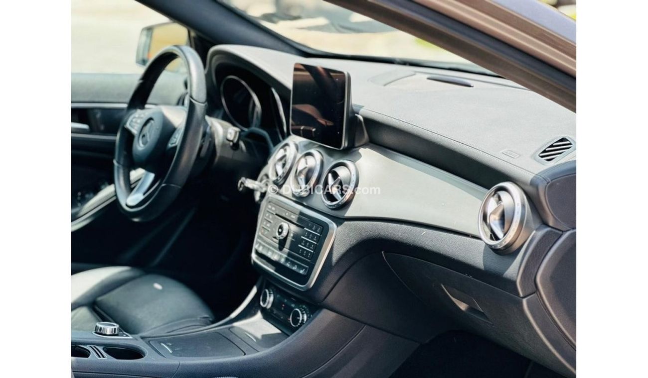 Mercedes-Benz GLA 250 1390 PM || GLA 250 2.0L || FULL AGENCY MAINTAINED ||GCC || PRISTINE CONDITION
