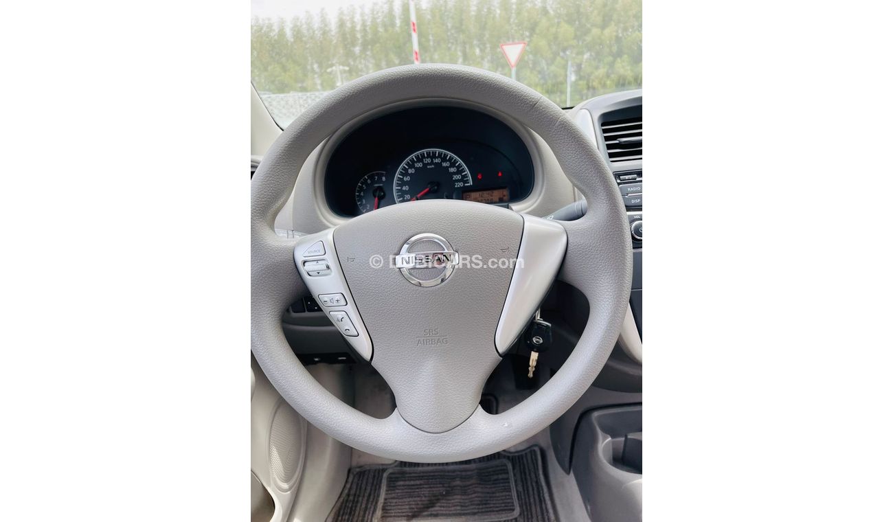 نيسان صني SL Very Clean Car