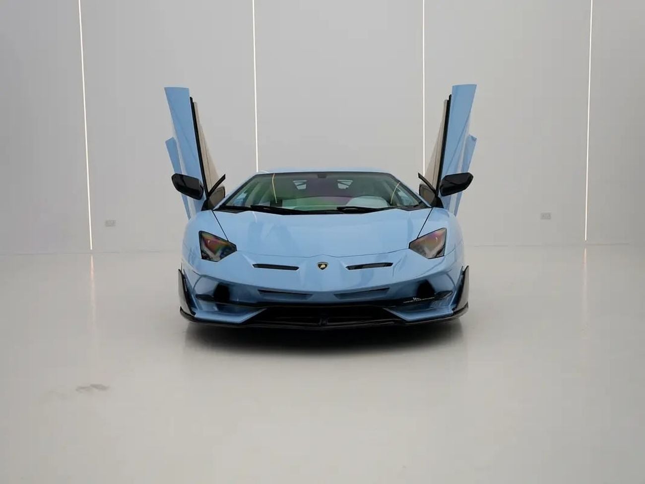 لامبورغيني أفينتادور SVJ-STYLE BODY KIT | GCC | NATURALLY ASPIRATED V12