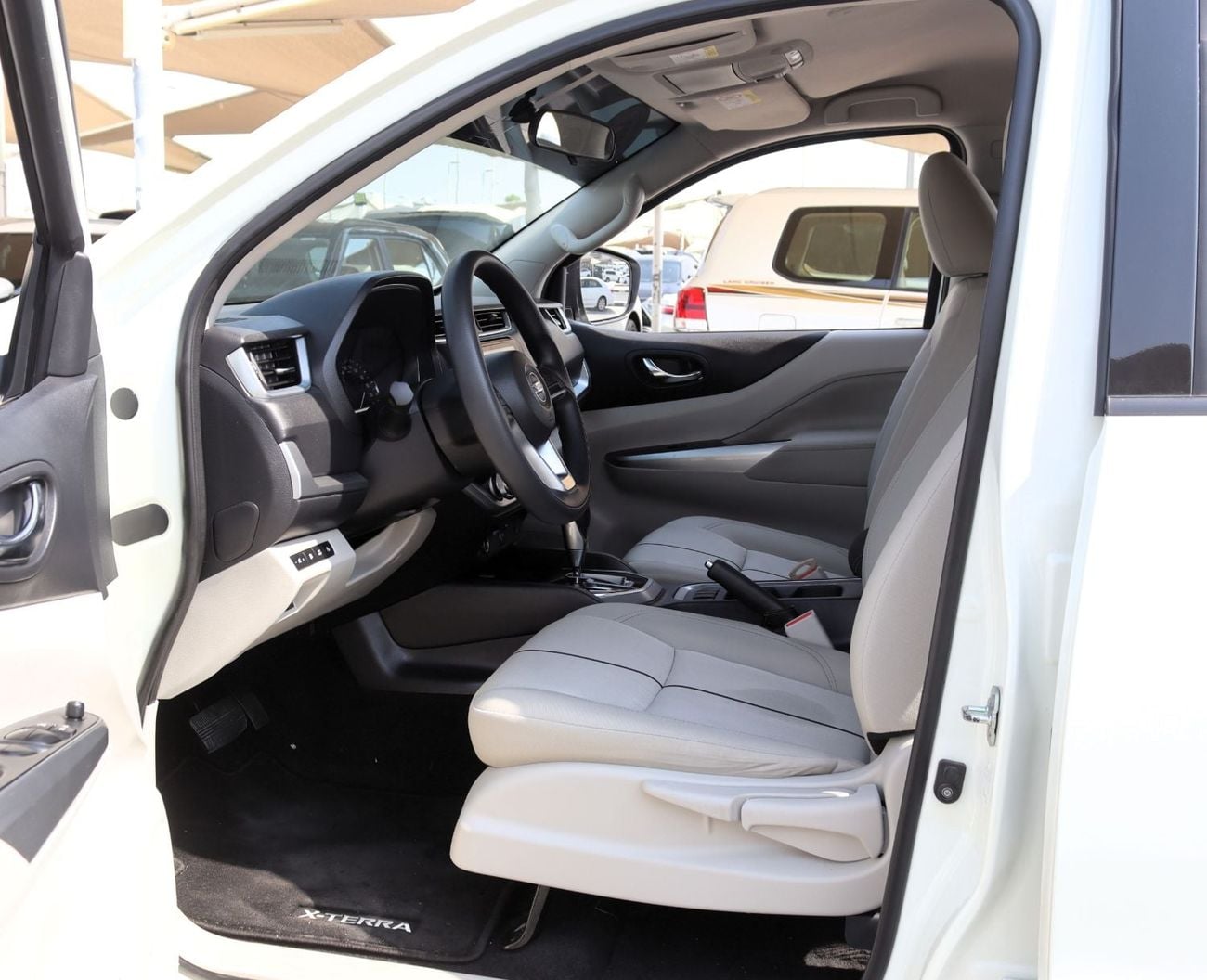 Nissan X Terra SE ACCIDENTS FREE - GCC - SE - 2WD - ORIGINAL PAINT - PERFECT CONDITION INSIDE OUT