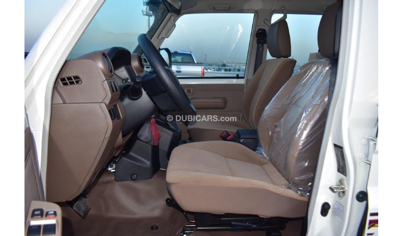 Toyota Land Cruiser Pick Up 79 Double Cab Pickup 2.8l Turbo Diesel 4wd Automatic Transmission