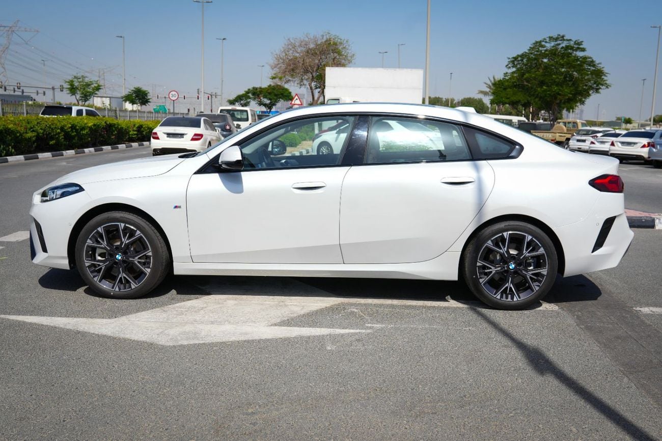 بي أم دبليو 225i 225L 2025!! BRAND NEW CAR!! MENTIONED PRICE IS FOR EXPORT ONLY