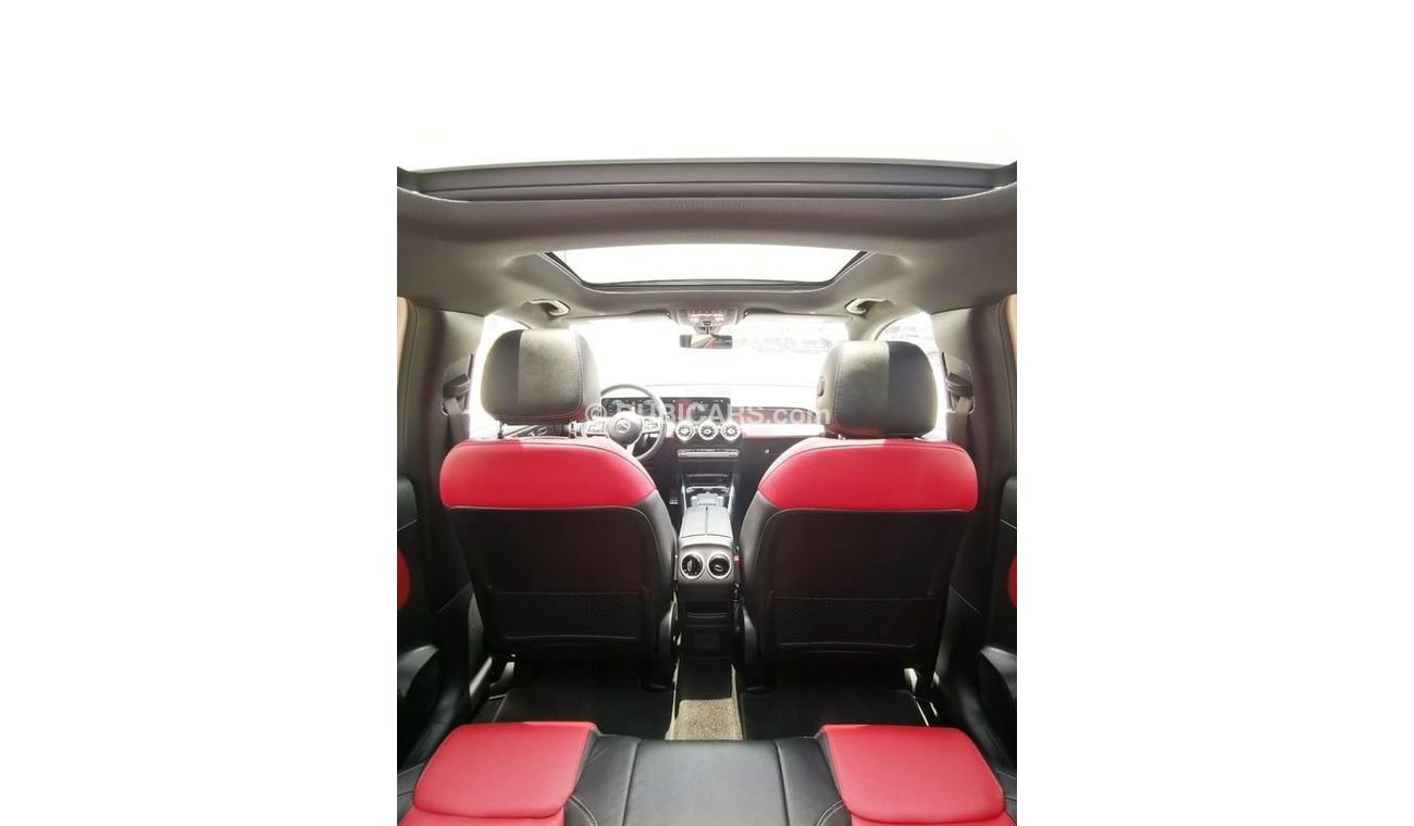 مرسيدس بنز GLB 250 4MATIC