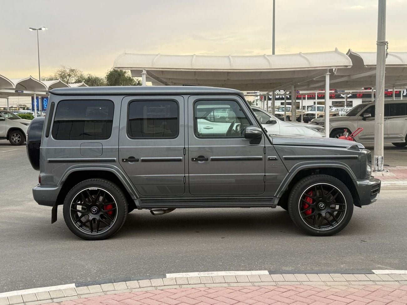 مرسيدس بنز G 63 AMG Std 4.0L