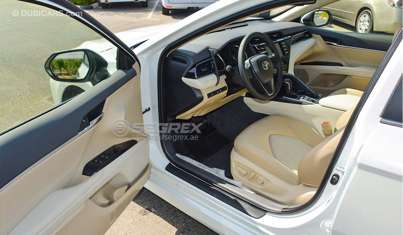 تويوتا كامري 2020YM 2.5 GLE Sunroof, Smart Key, Rear Camera-Black inside Gray Available