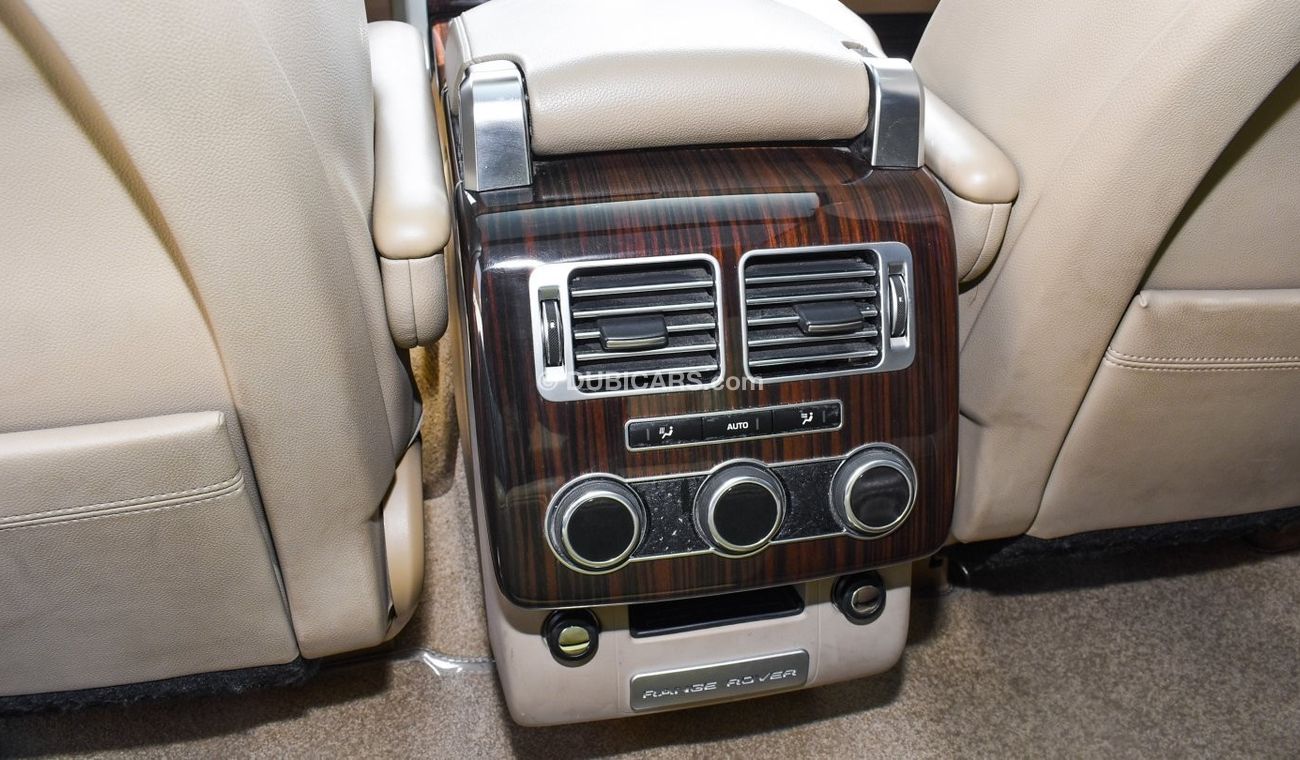 Land Rover Range Rover With Supercharged Badge