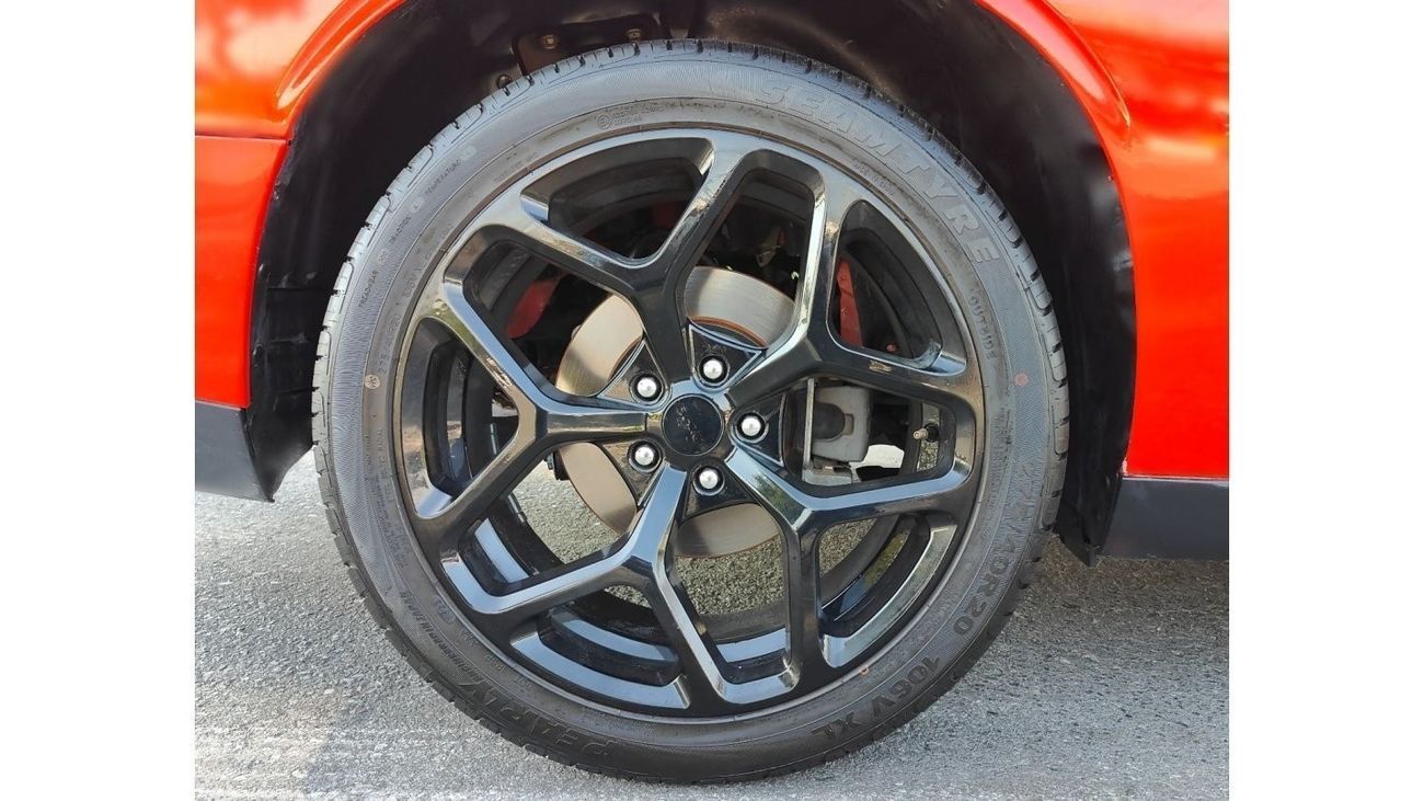 Dodge Challenger 3.6L-6CYL-Excellent Condition American Specs