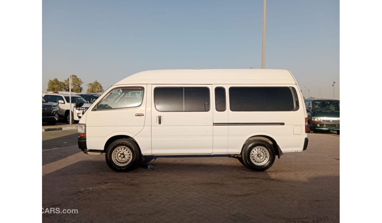 Toyota Hiace TOYOTA HIACE VAN RIGHT HAND DRIVE (PM1632)