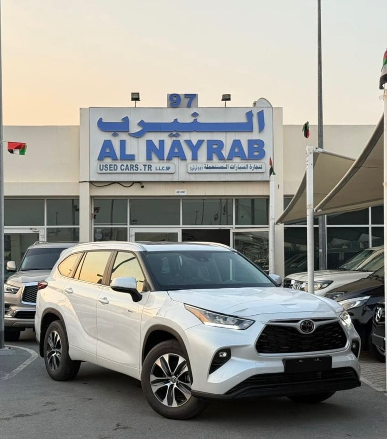 Toyota Highlander 2.5L Hybrid GXR (AWD)