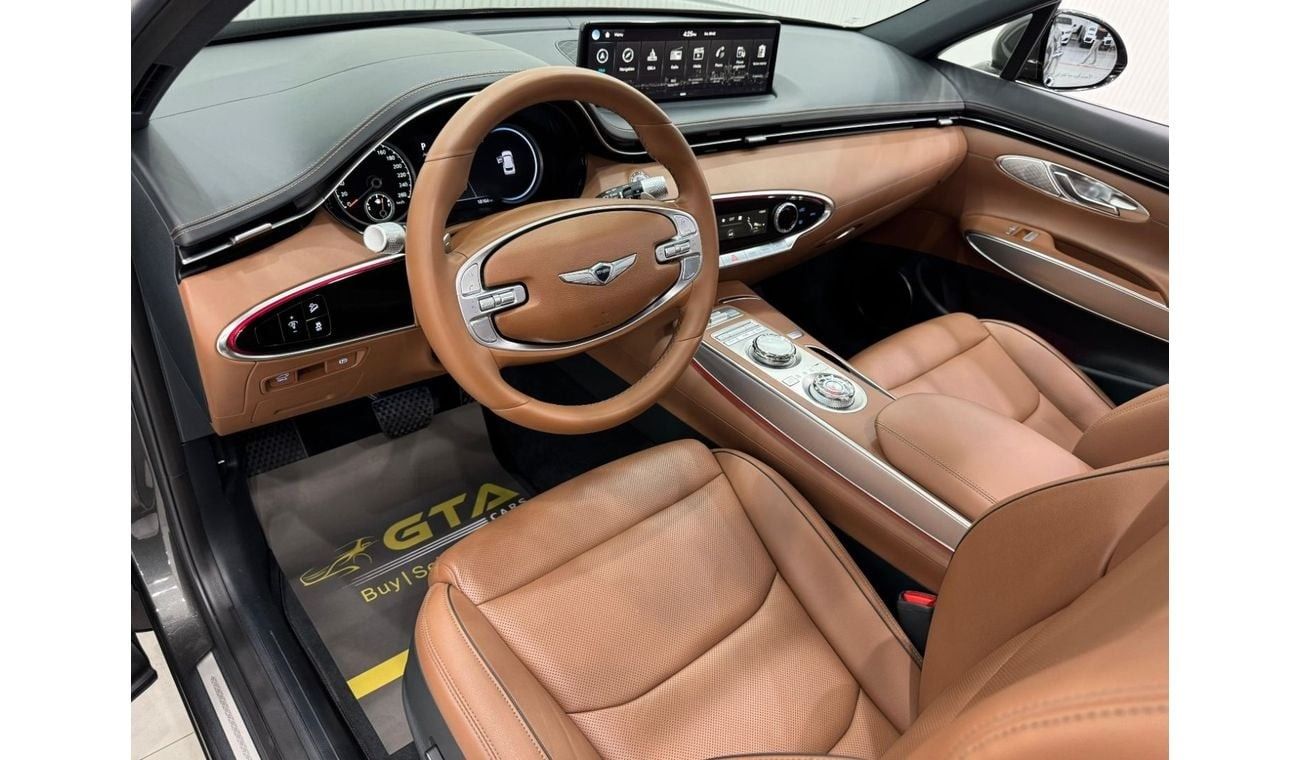 جينيسس GV70 Prestige 2023 Genesis GV70, 2028 Genesis Warranty + Service Pack, Fully Loaded, Very Low Kms, GCC