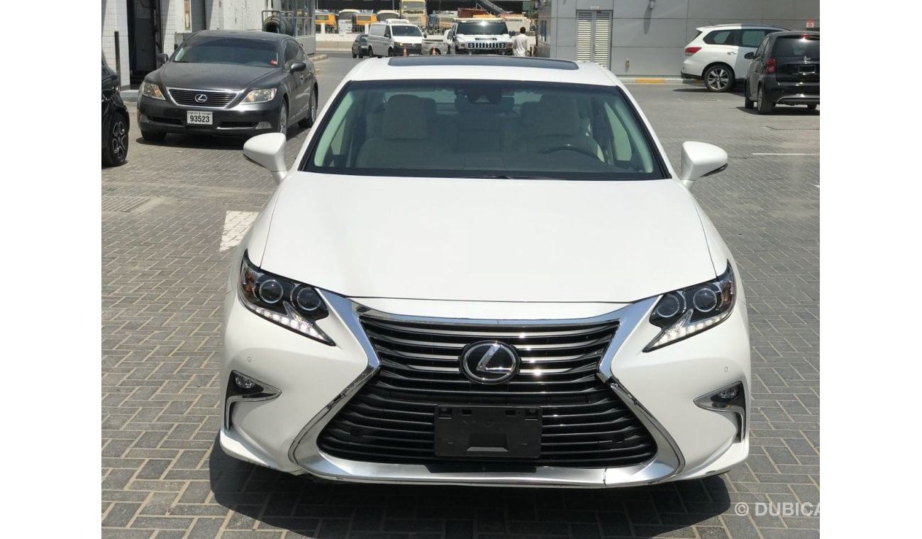 Lexus ES350 VERY NICE CAR FULL OPTION