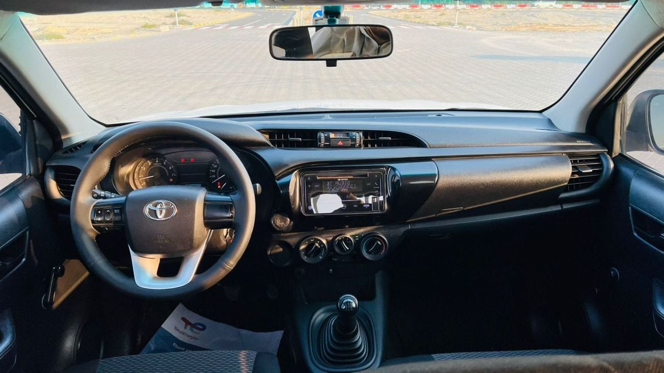 Toyota Hilux GL 2.7L Double Cab Utility
