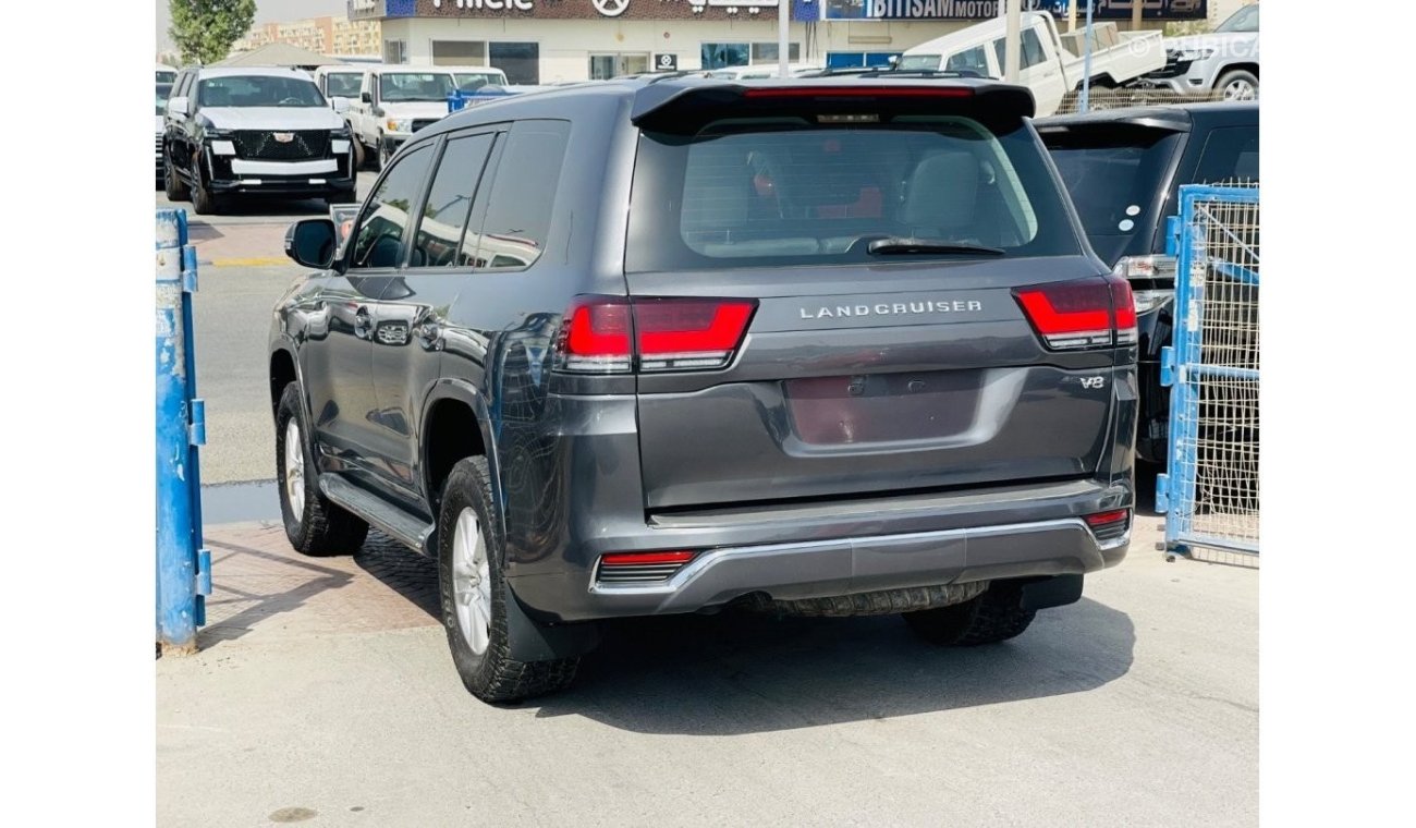 تويوتا لاند كروزر Toyota Landcruiser RHD Diesel engine model 2011 facelift 2022 full option