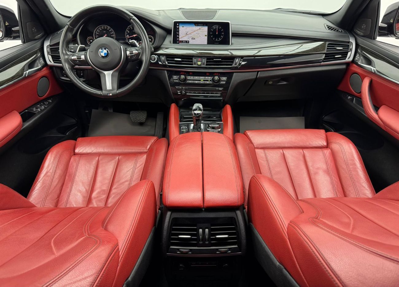 BMW X6 50i M Sport 4.4L 2018 BMW X6 xDrive50i M Sport, 2026 Agency Warranty & Service, Agency FSH, GCC