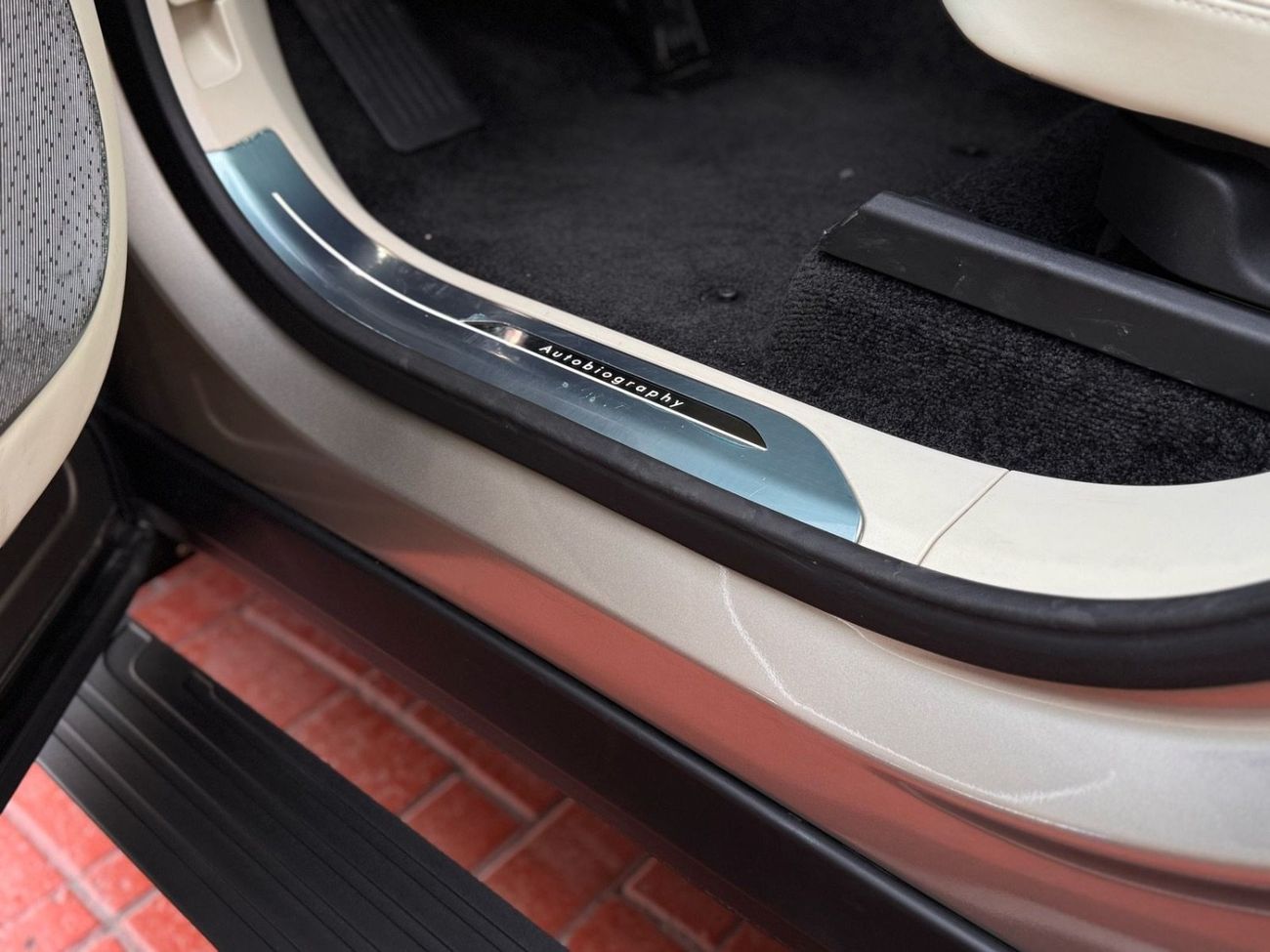 لاند روفر رينج روفر First Edition P530 4.4L