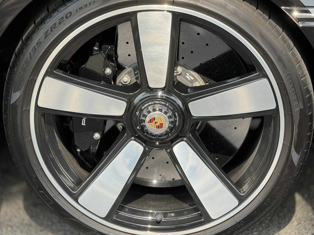 Porsche 911 Turbo S 3.8L (640 HP) Coupe GERMAN SPEC NEAT AND CLEAN