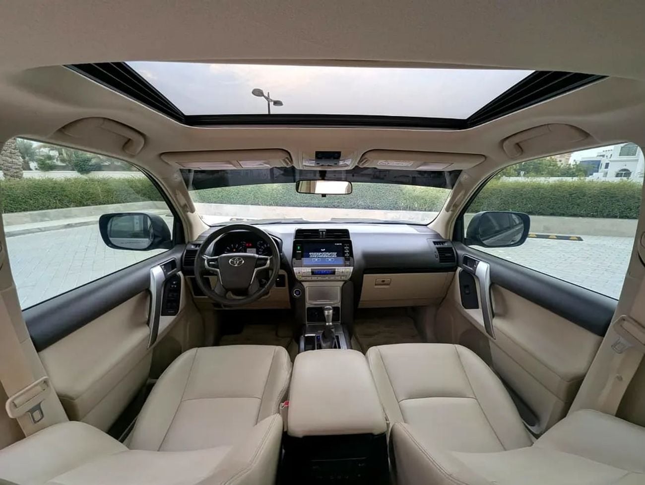 Toyota Prado TX-L GCC Specs V6 4.0L Excellent Condition