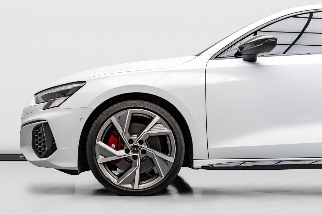 أودي S3 TFSI quattro 2.0L Sedan