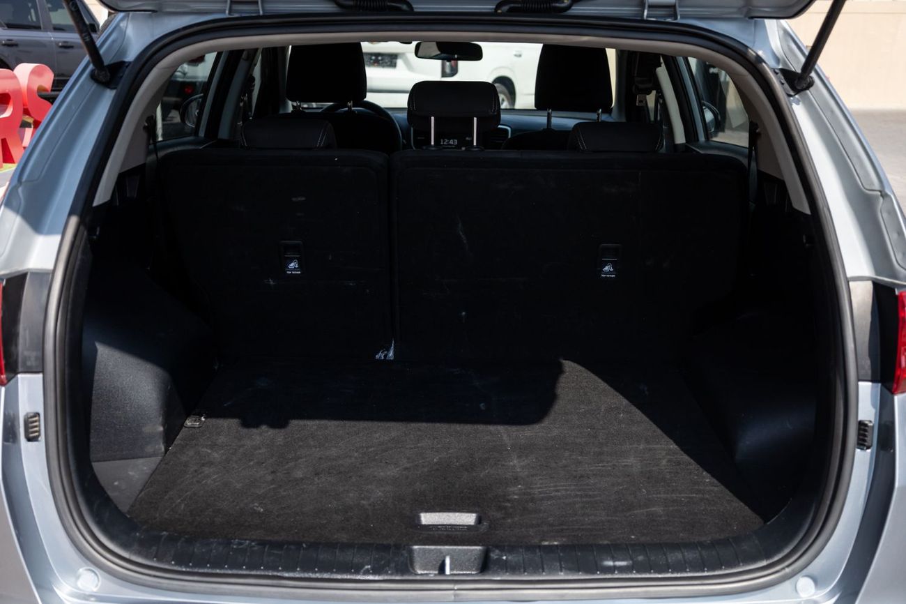 كيا سبورتيج LX 1.6L