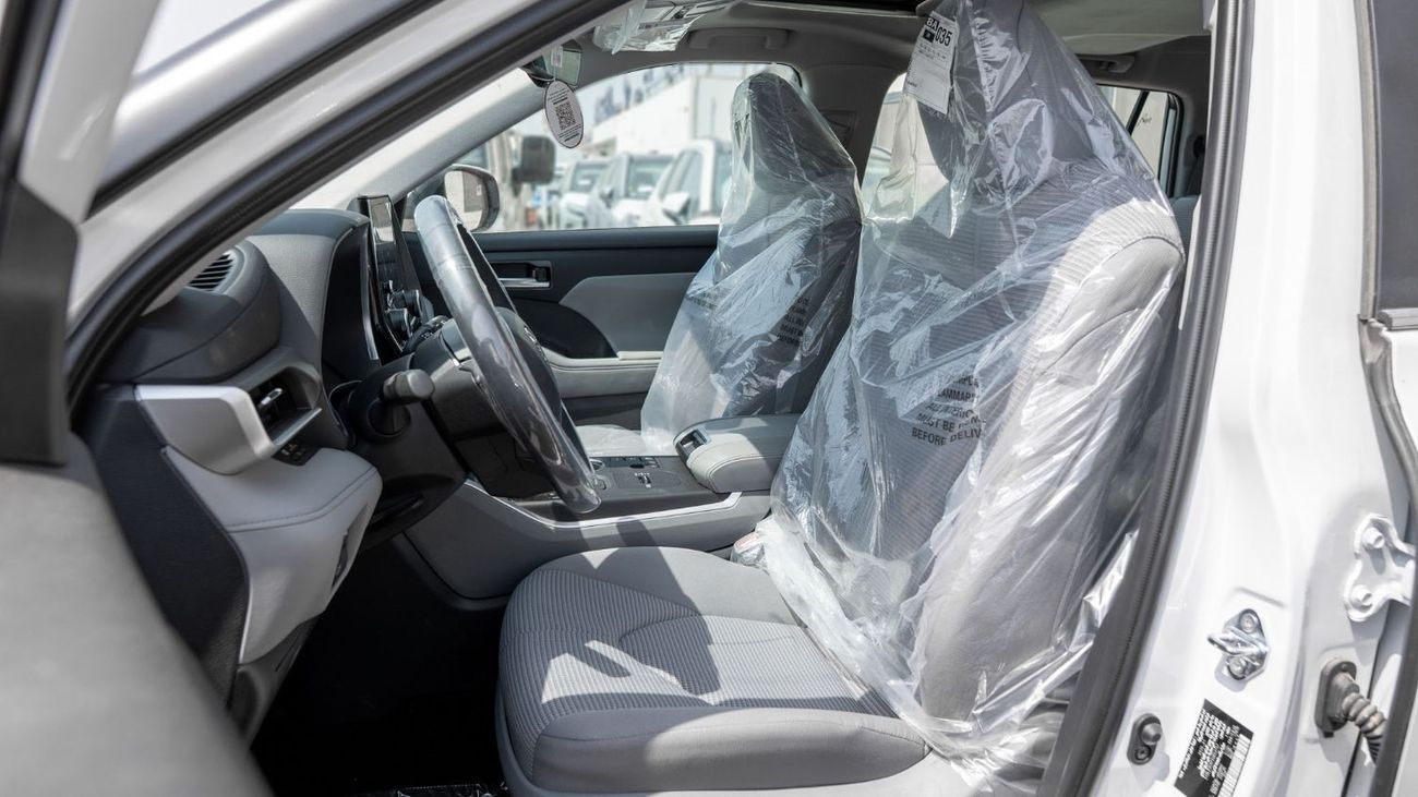 Toyota Highlander 2026 Toyota Highlander GLE 2.5L AT Hybrid (White)