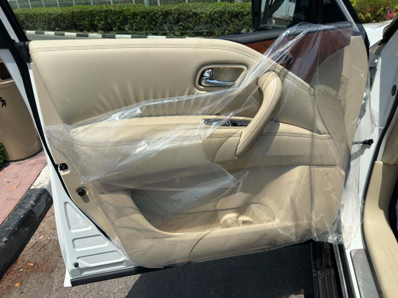 Nissan Patrol LE PLATINUM CITY **2024**BRAND NEW GCC SPEC