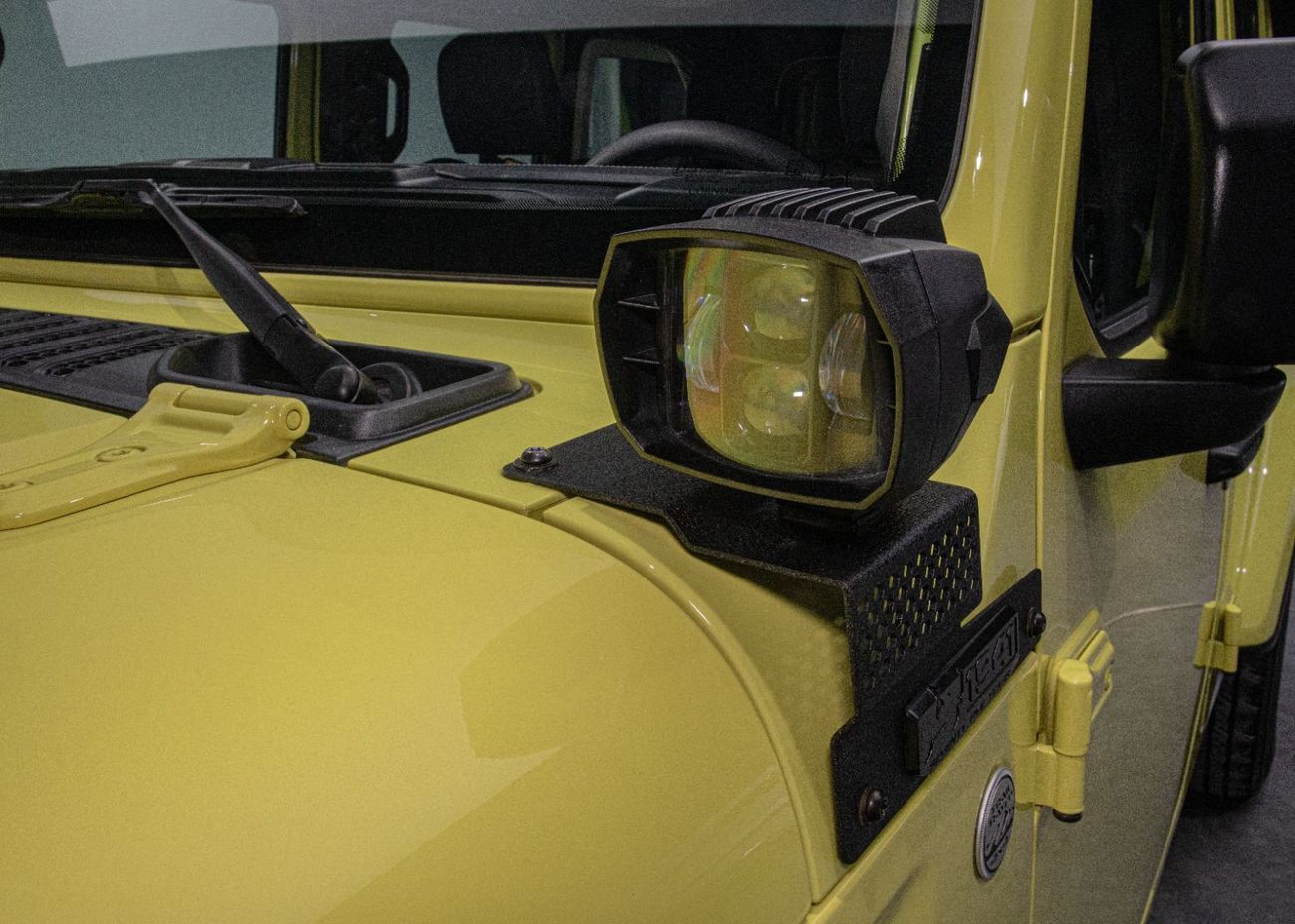 جيب رانجلر Unlimited Sahara 2.0L A/T