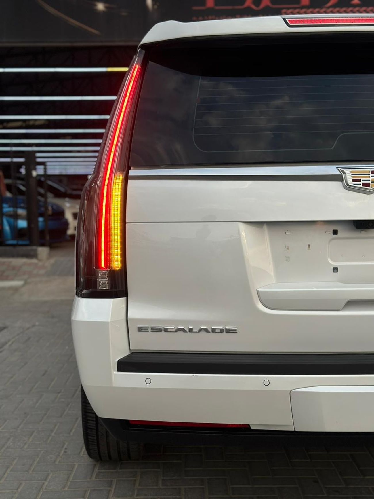 Cadillac Escalade ESV Platinum