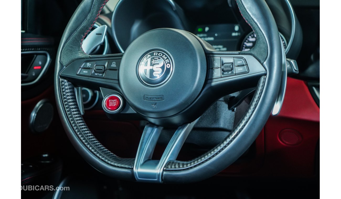 ألفا روميو جوليا 2018 Alfa Romeo Giulia Quadrifoglio / 5yrs,120k kms Warranty & Service