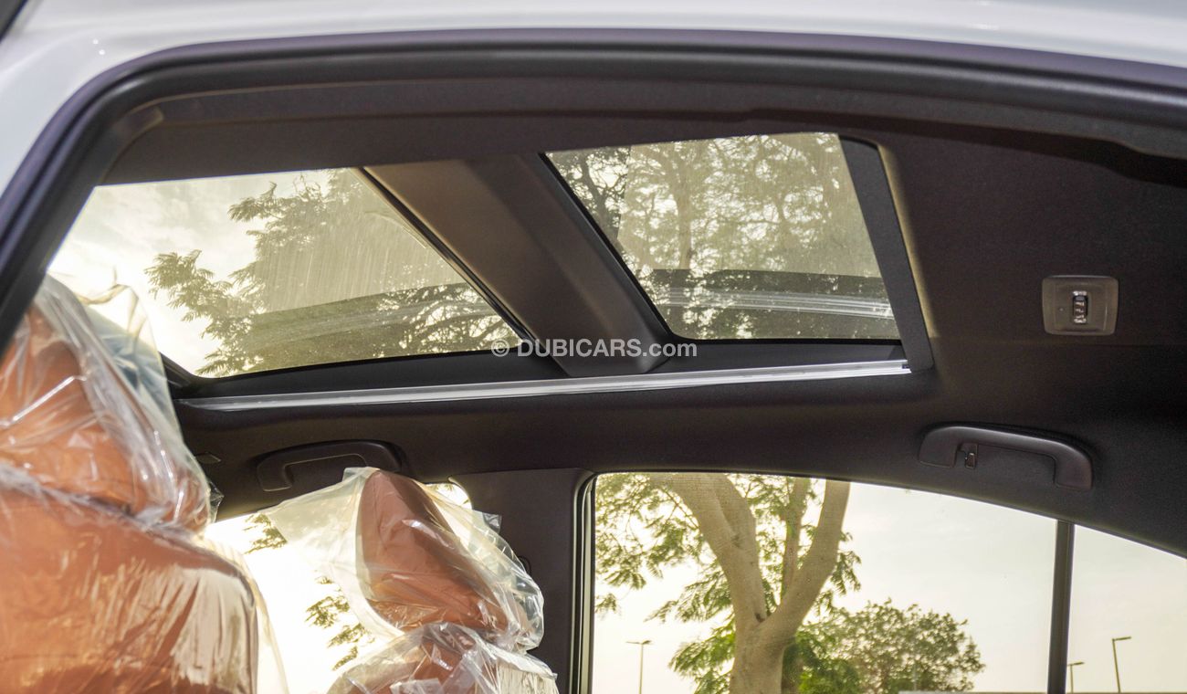 Toyota Camry LE 2.5 L Hybrid