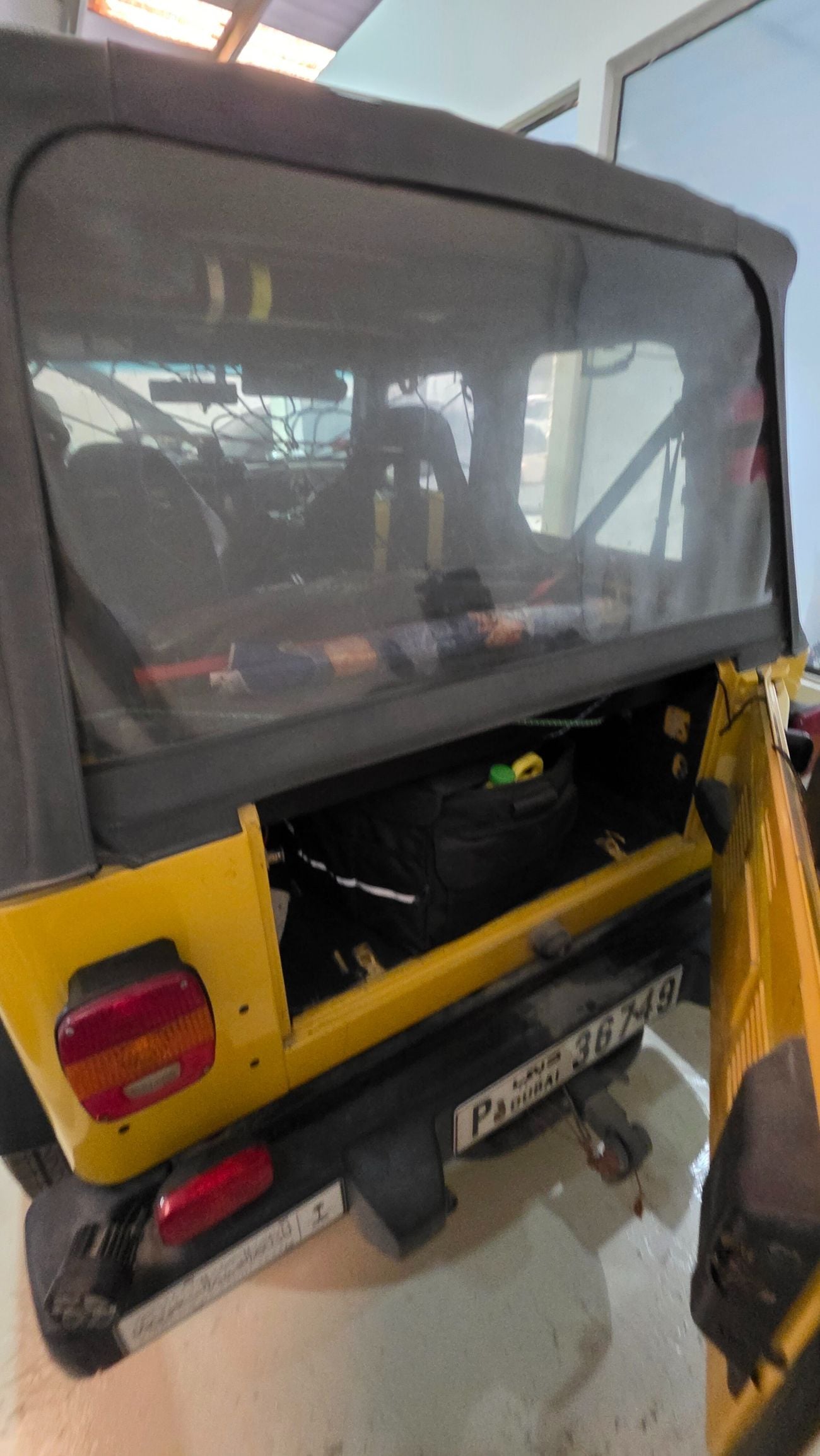 Jeep Wrangler Sport Soft + Hard Top