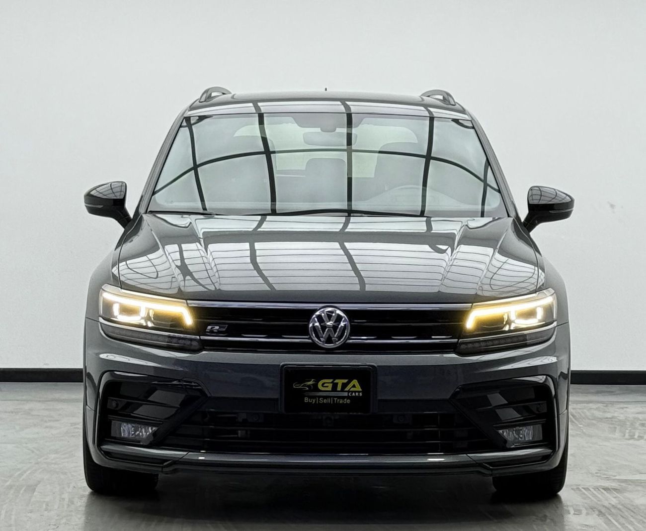 فولكس واجن تيجوان R-Line 2.0L 2020 Volkswagen Tiguan R-Line, Warranty, Full VW Service History, Excellent Condition, G