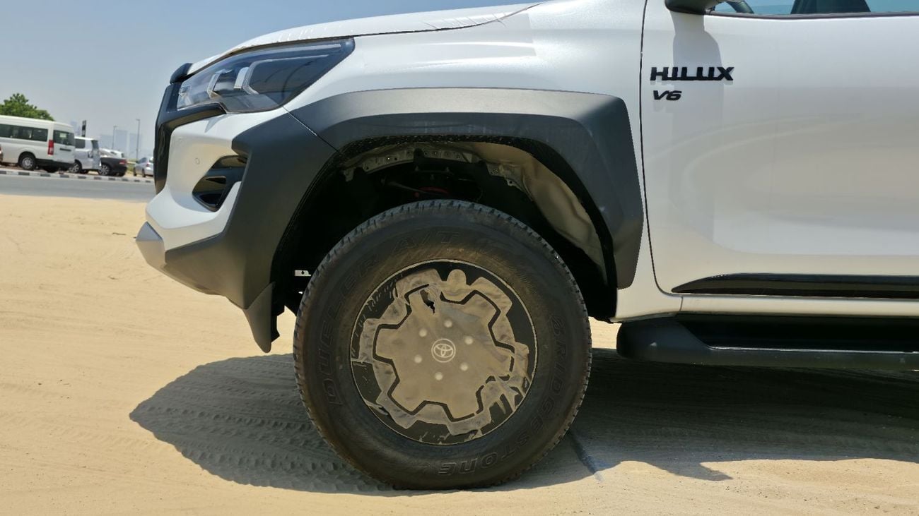Toyota Hilux Toyota Hilux GR Sport - GCC - 2026 Brand New (Export)